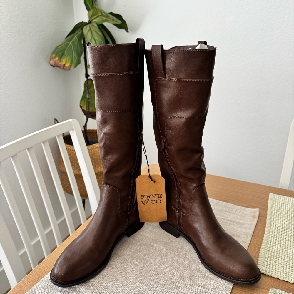 FRYE AND CO. Dark Brown Boots